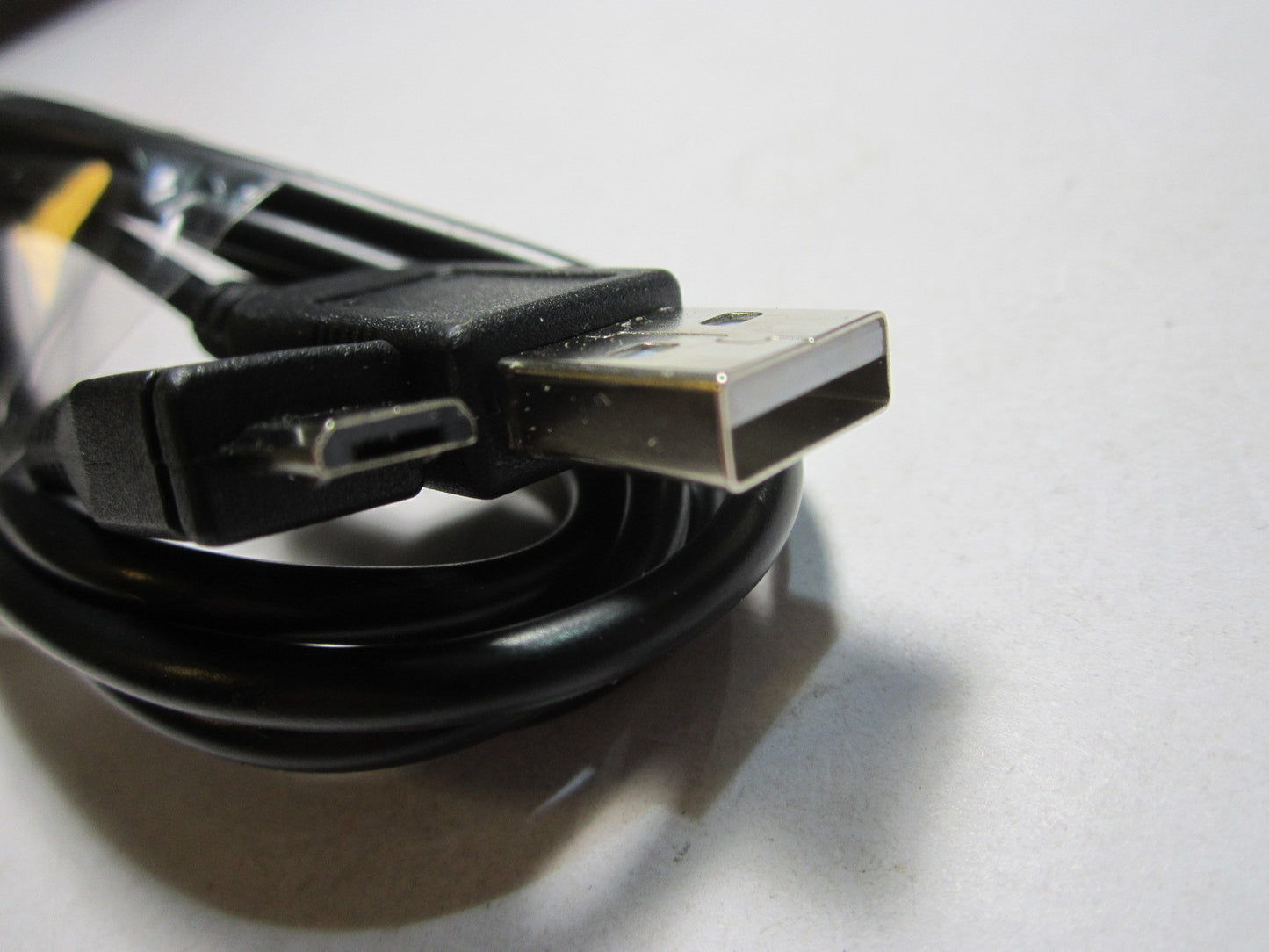 Genuine Archos 5s Platinum Original USB Cable Lead for Charging & Data Transfer