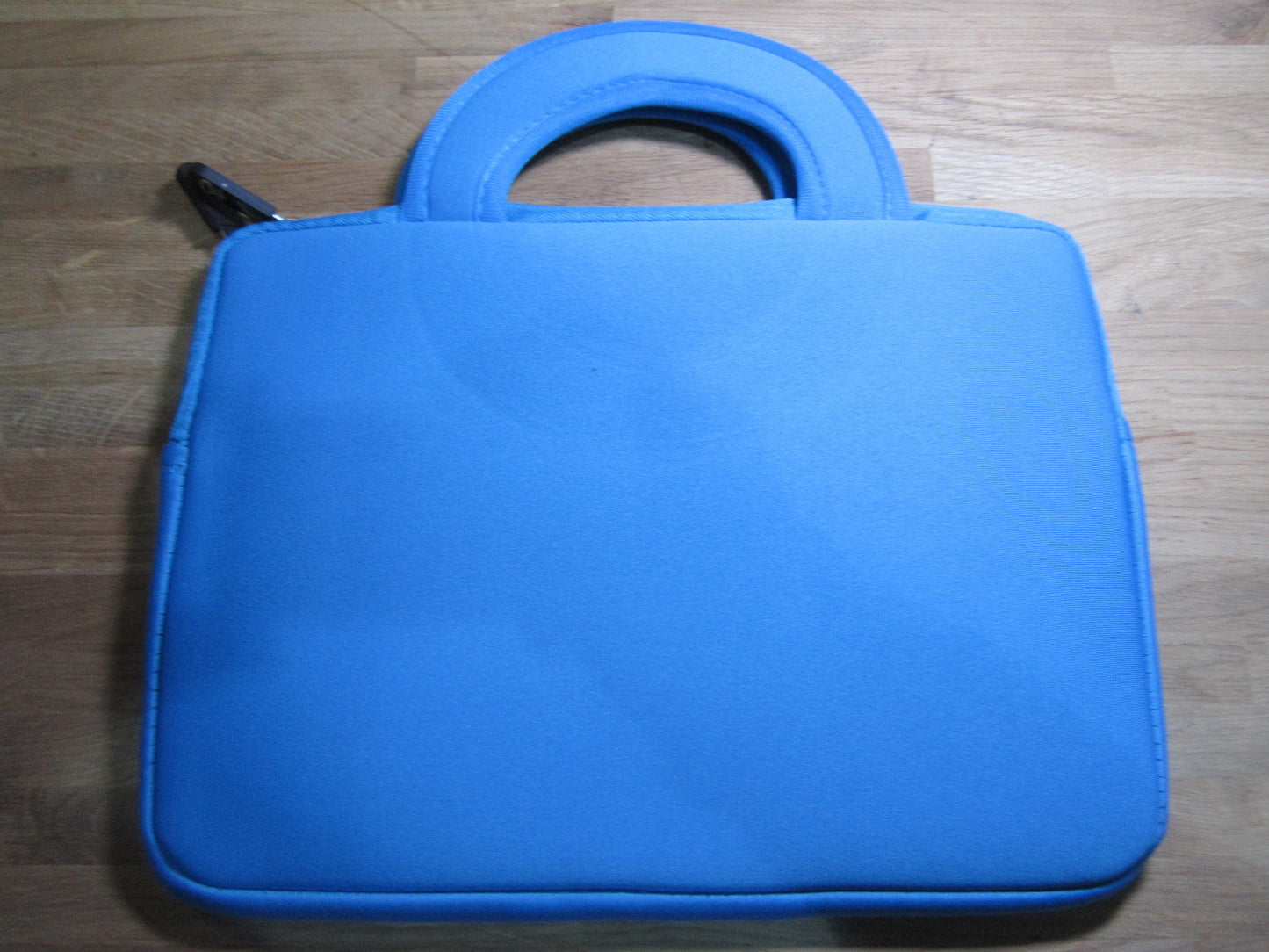 Blue 9.7" Tablet Ipad Soft Carry Case Bag with Handles Plain / Monkey