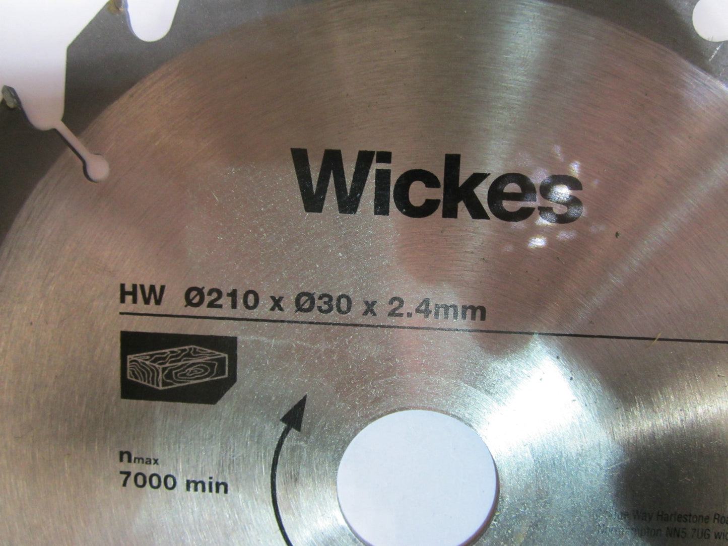 Wickes HW 210 x 30 x 2.4mm Sliding Mitre Saw Wood Cutting Blade