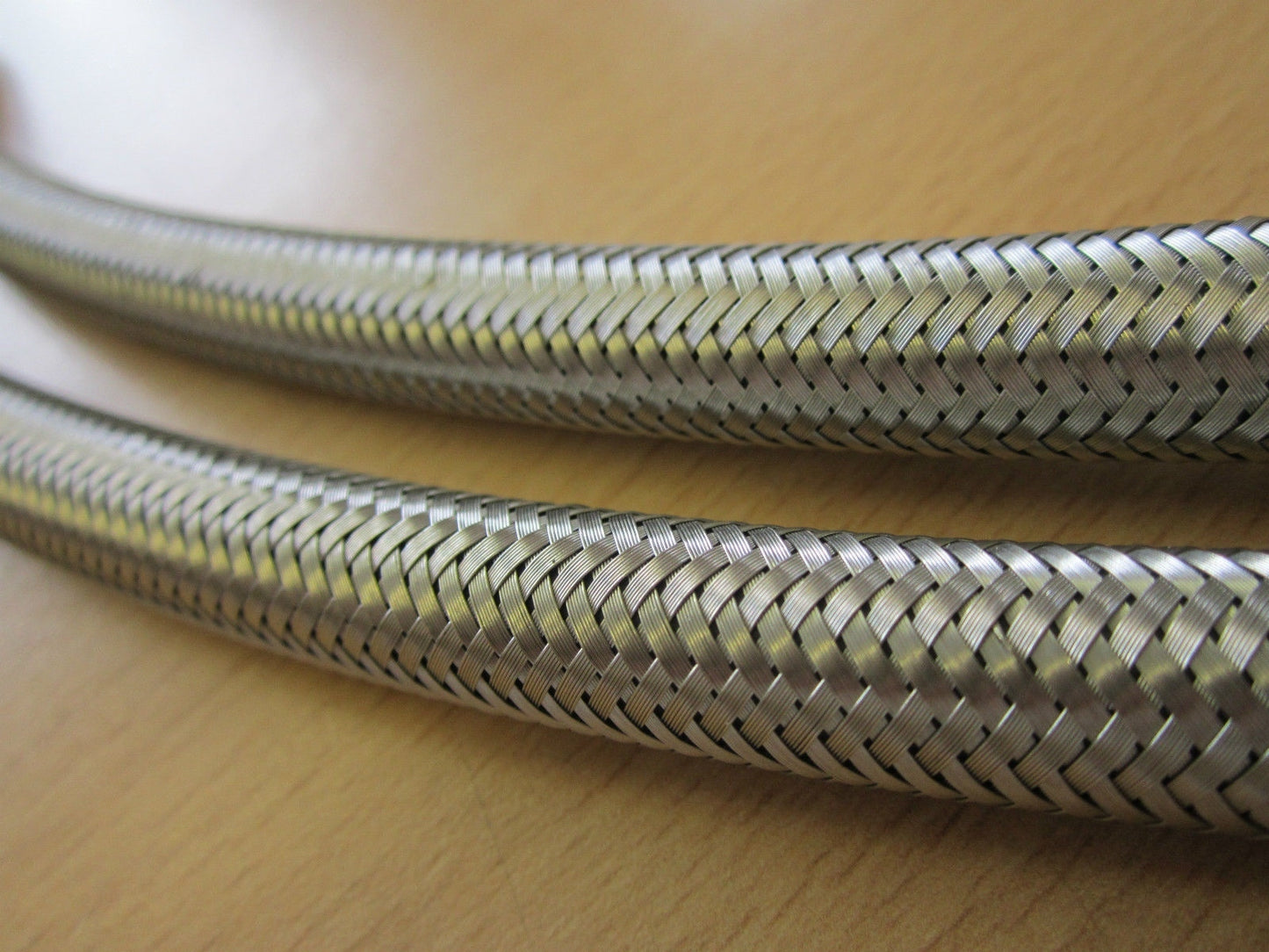PACK OF 2 STEEL WICKES FLEXIBLE MONOBLOC TAP CONNECTOR HOSE PIPE