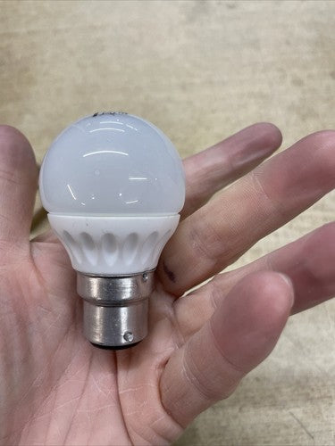 12 x ILLUMINATE 4W LED 30W BC OPAL GLOBE BULB 250 Lumen