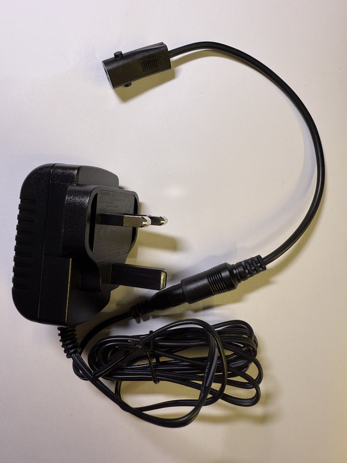Replacement for 22V 2VA AC-DC Adaptor Model KMD-220-00200-41BS