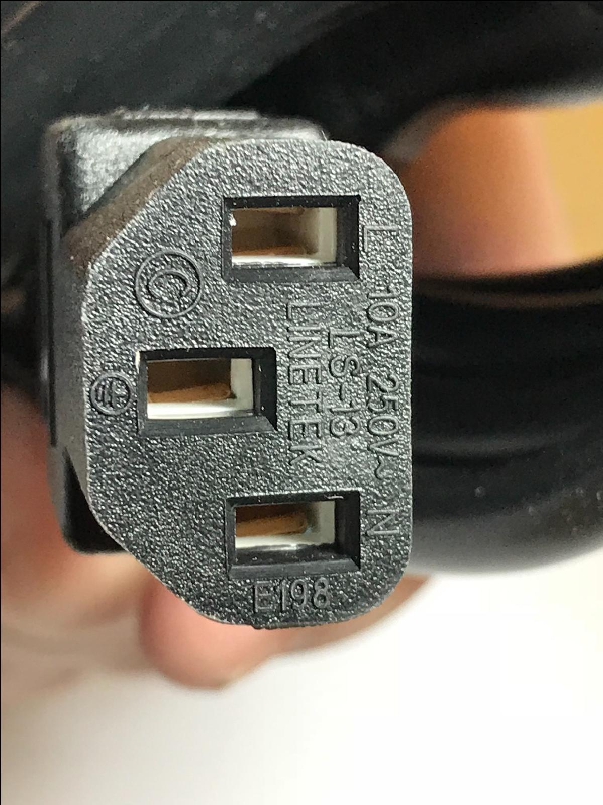 Swiss C13 IEC Kettle Lead Power Cable Mains Cord 54-371266-02 100772882