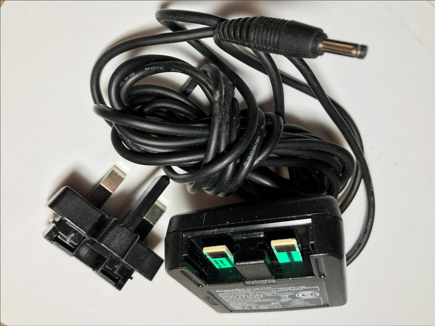 Genuine ingenico 251392454 5V 1000mA AC/DC Adapter Type FW7650L/05 Mains UK