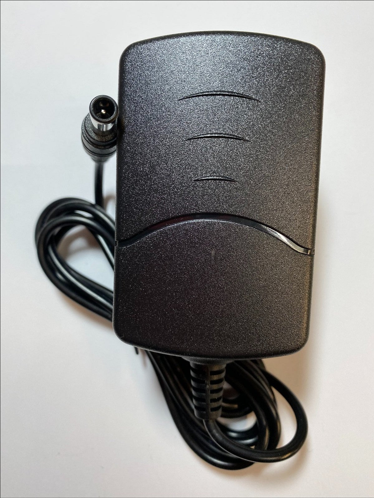 Replacement 4 9V 2A AC-DC Adaptor Power Supply Model S018-1A090200VK Mass Power