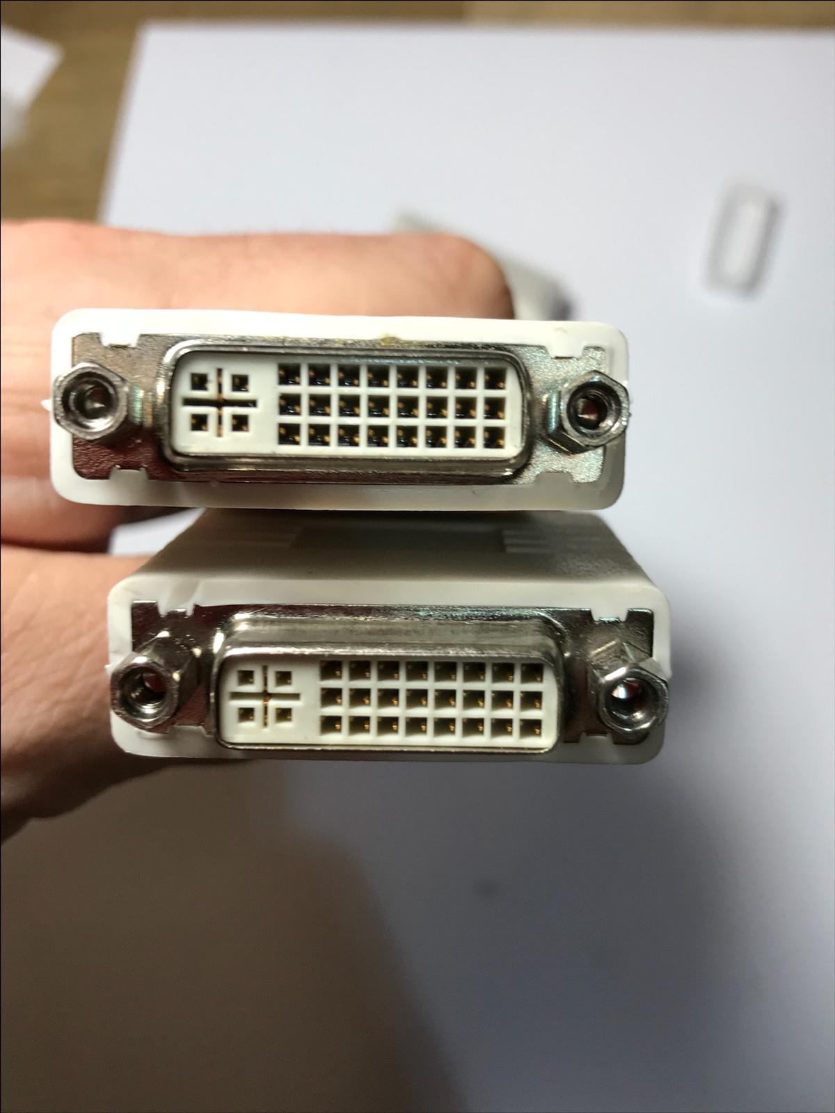 Lenovo ThinkStation E31 Y Video Splitter Adapter 03T8402 0B50758 31501007