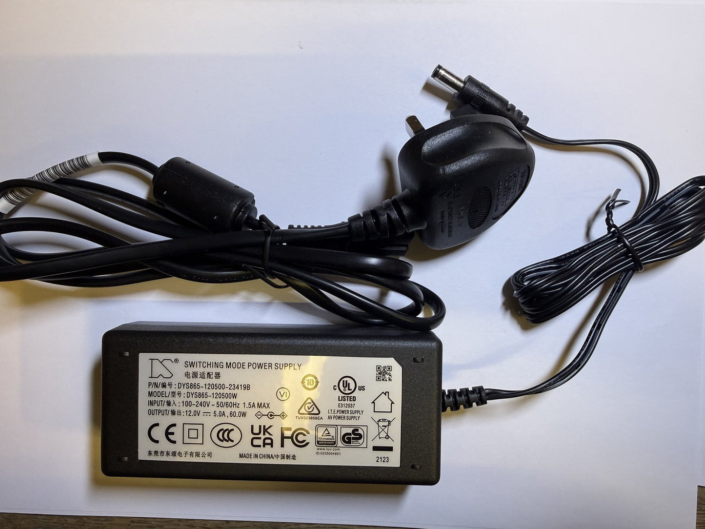 Goodmans LD1547D LCD TV Replacement 12V Mains 5A Power Supply Adaptor UK