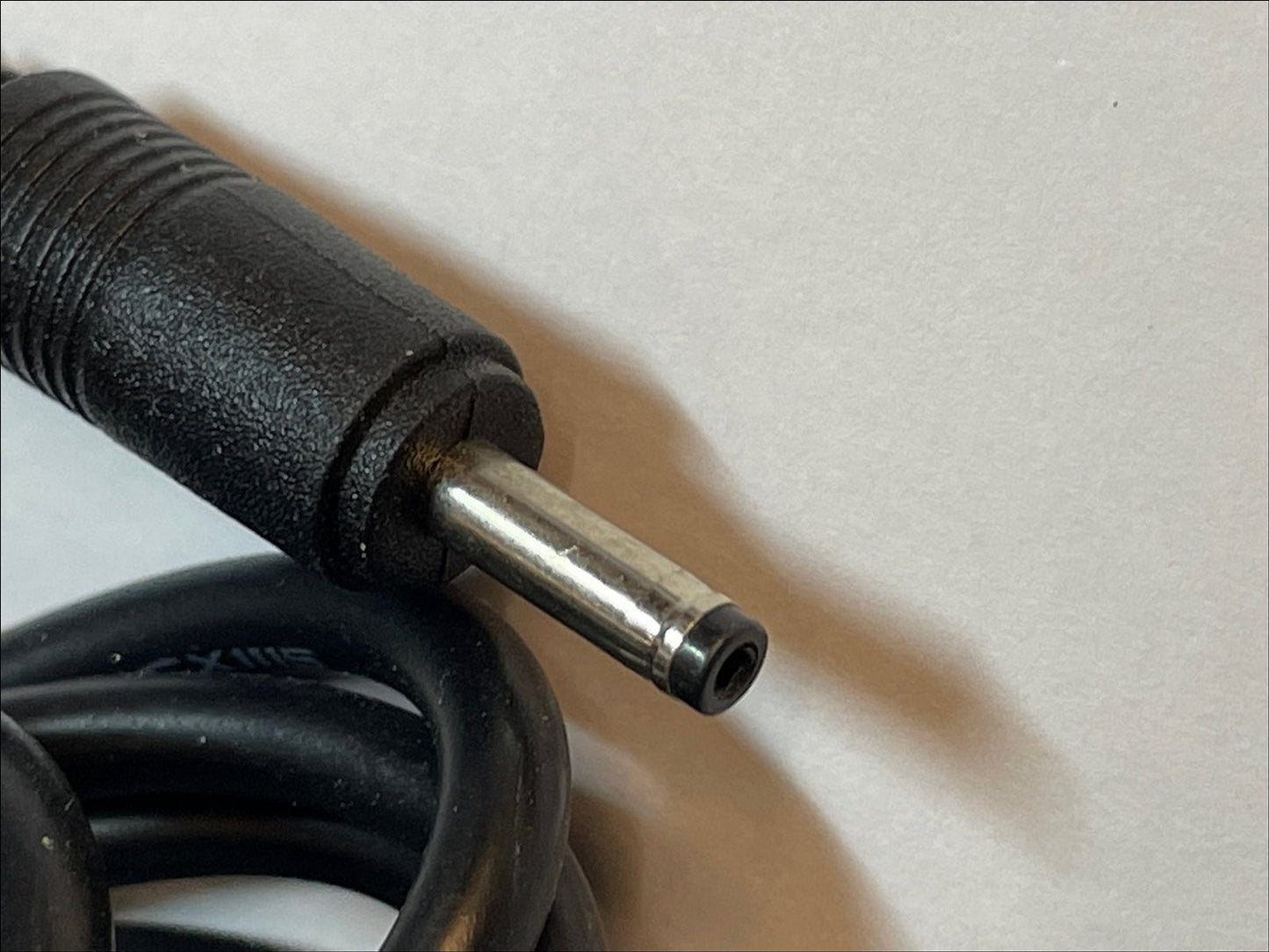 9V 2A Mains AC-DC Switching Adaptor Power Supply Charger 3mm x 1.1mm 3.0mm 1.1mm