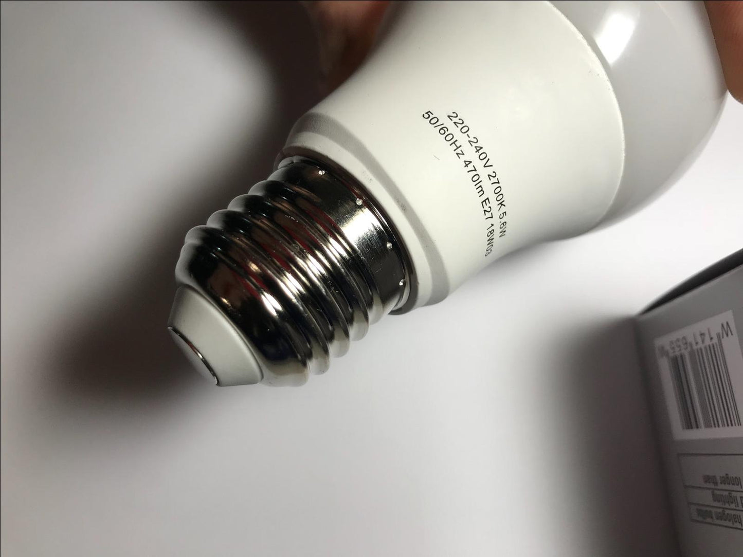 10 x Wickes LED GLS Lamp 5.6W = 40W Frosted Light Bulb E27 Edison Screw 470lm