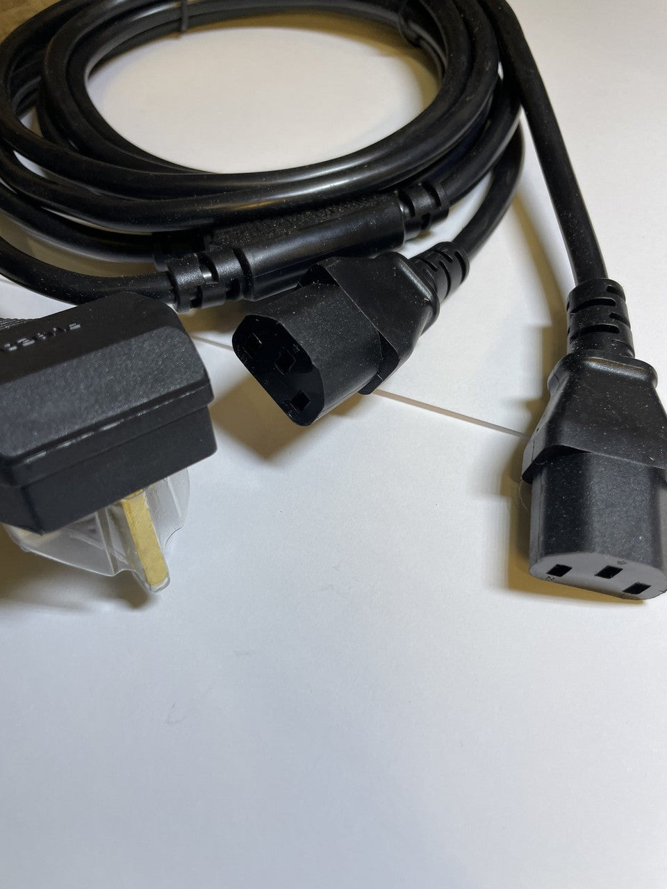 UK Kettle C13 IEC Power Cable Lead 3 Pin 4M Long Y Splitter Dual Connection