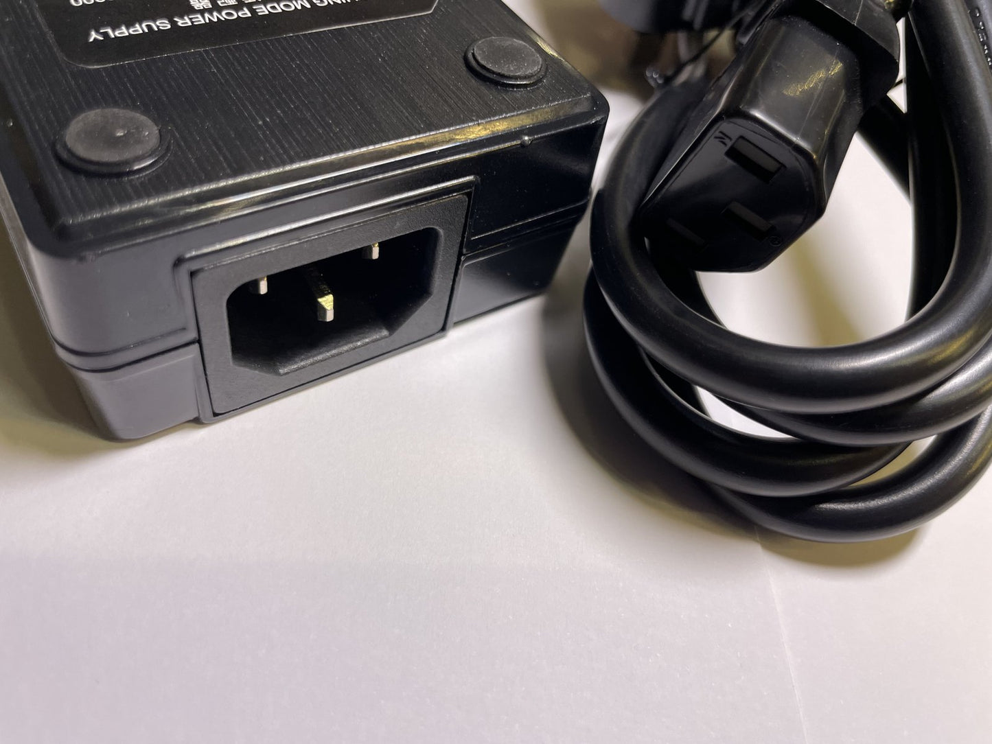EU Replacement for 48V 1.5A AC-DC Adaptor for MAYFLEX DHI-NVR4104-P-4KS2 NVR Box