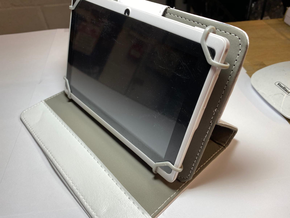 White Multi Angle Case/Stand 4 Storage Options Scroll Excel/Essential 7" Tablet