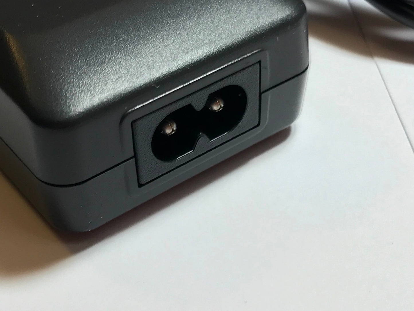 Genuine Minolta AC Adapter AC-5 4.7V 2A Power Supply 4mm x 1.7mm C7 Input