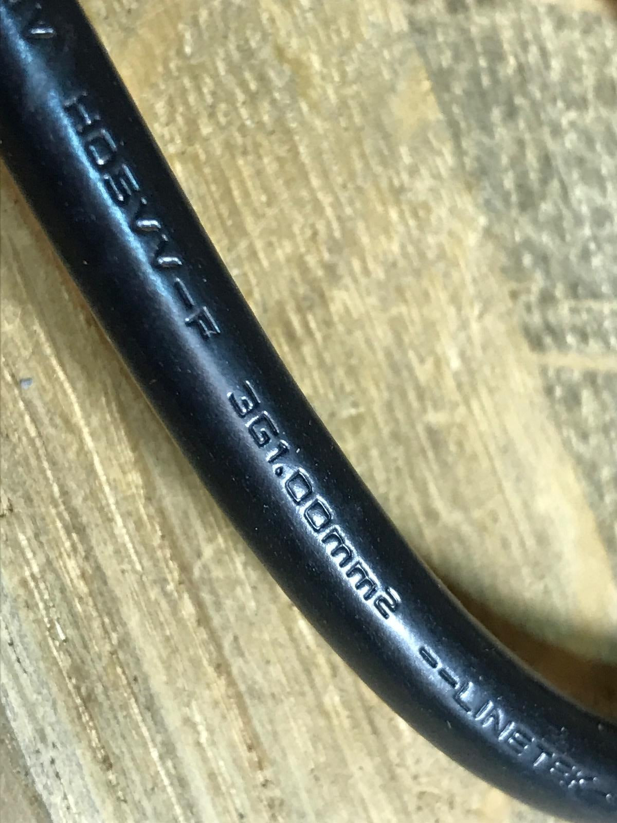 BULK JOB LOT OF 10 X 1M EU 2 Pin European C13 IEC Female Kettle Power Lead