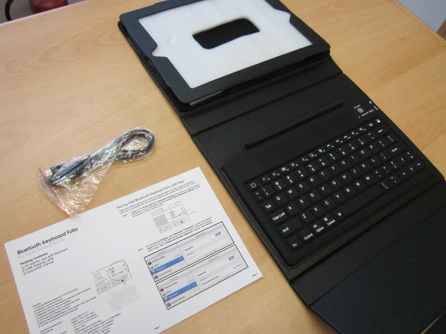 Black Bluetooth Wireless Keyboard Real Leather Carry Case/Stand Apple iPad Air
