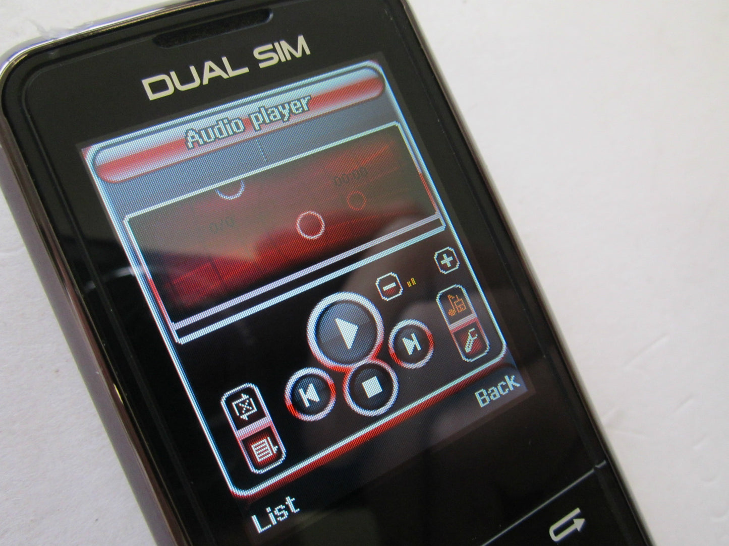 DUAL SIM BLACK UNLOCKED MOBILE PHONE E25 - CAMERA, VIDEO, MP3, BLUETOOTH,