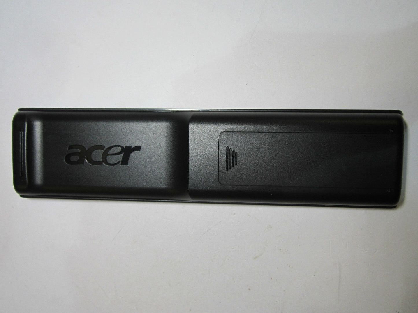 Genuine Acer 25.M7607.001 Remote Control for Acer 35 Series AT2635 26" LCD TV