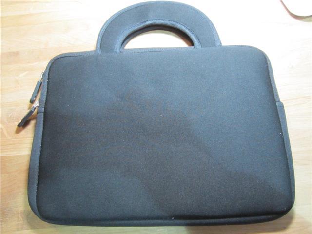 Black 9.7" Tablet Ipad Soft Carry Case Bag with Handles Plain / Monkey
