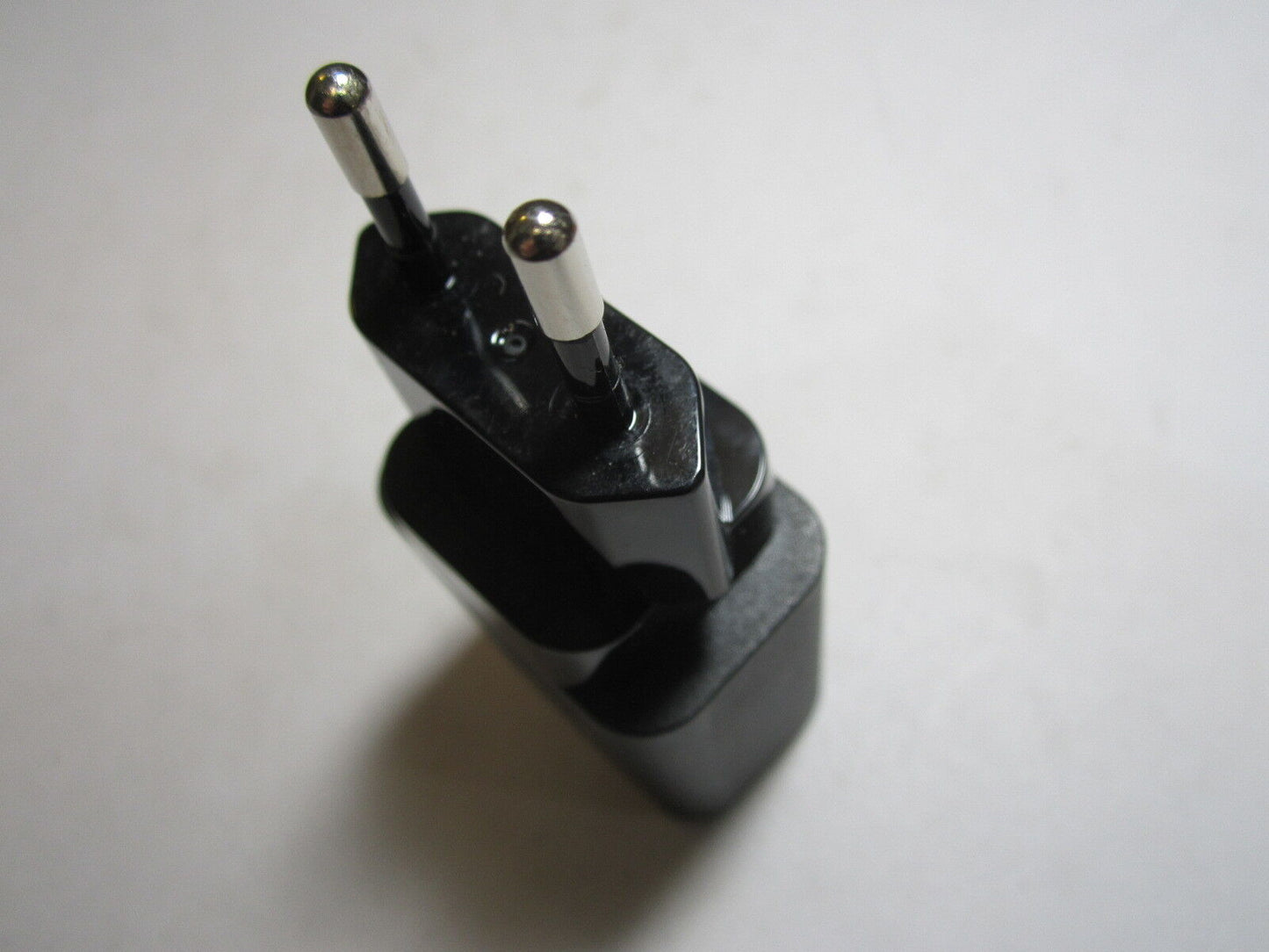 Genuine DELTA ELECTRONICS INC AC/DC Adapter ADP-10HW A 5.35V 2A EU USB Plug