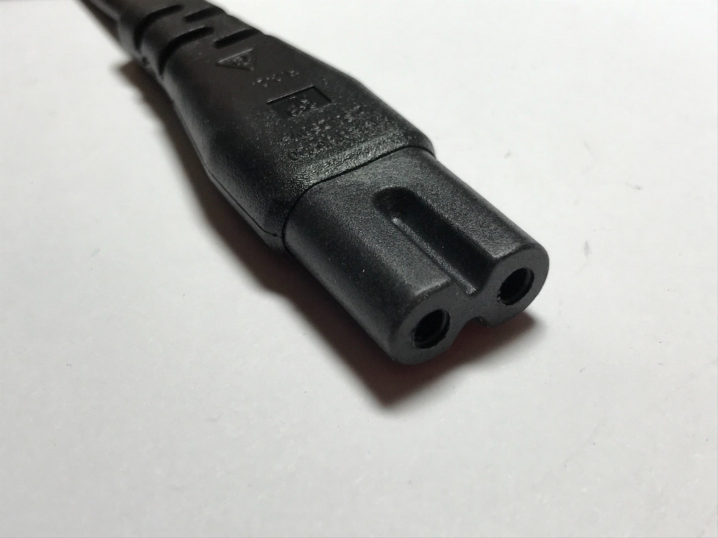 UK Plug Power Cable Lead for HITACHI AXS240BTU Slim Soundbar Subwoofer