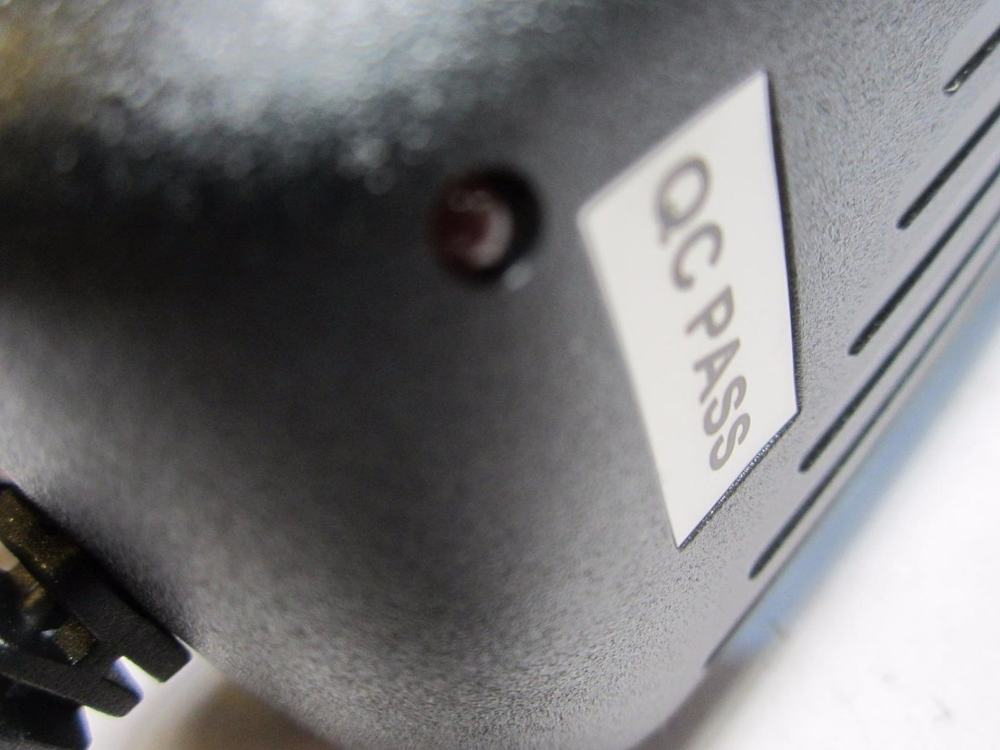 EU 12V 2A AC Adaptor Charger Power Supply for OliPad 100 GPS Olivetti Tablet PC