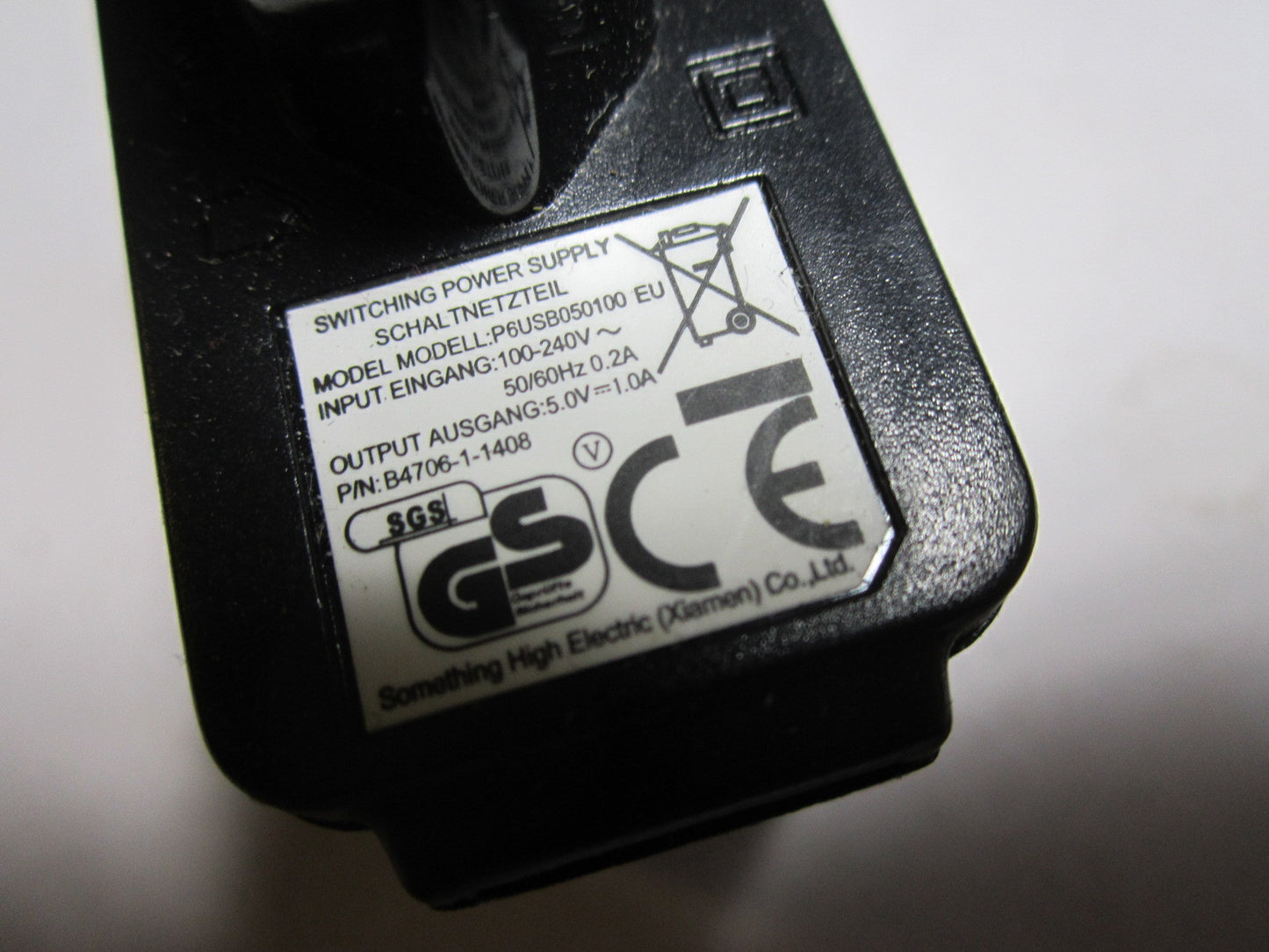 Genuine Switching Power Supply Schaltnetzteil model P6USB050100 EU 5.0V 1.0A EU