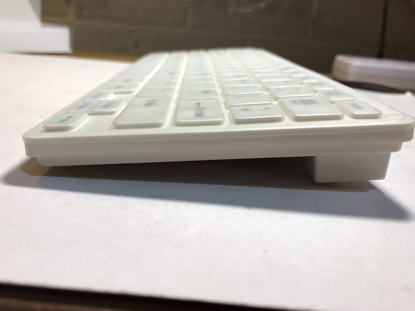 Wireless Small Keyboard & Mouse for Samsung UE46ES6800 - 46" LED Smart TV