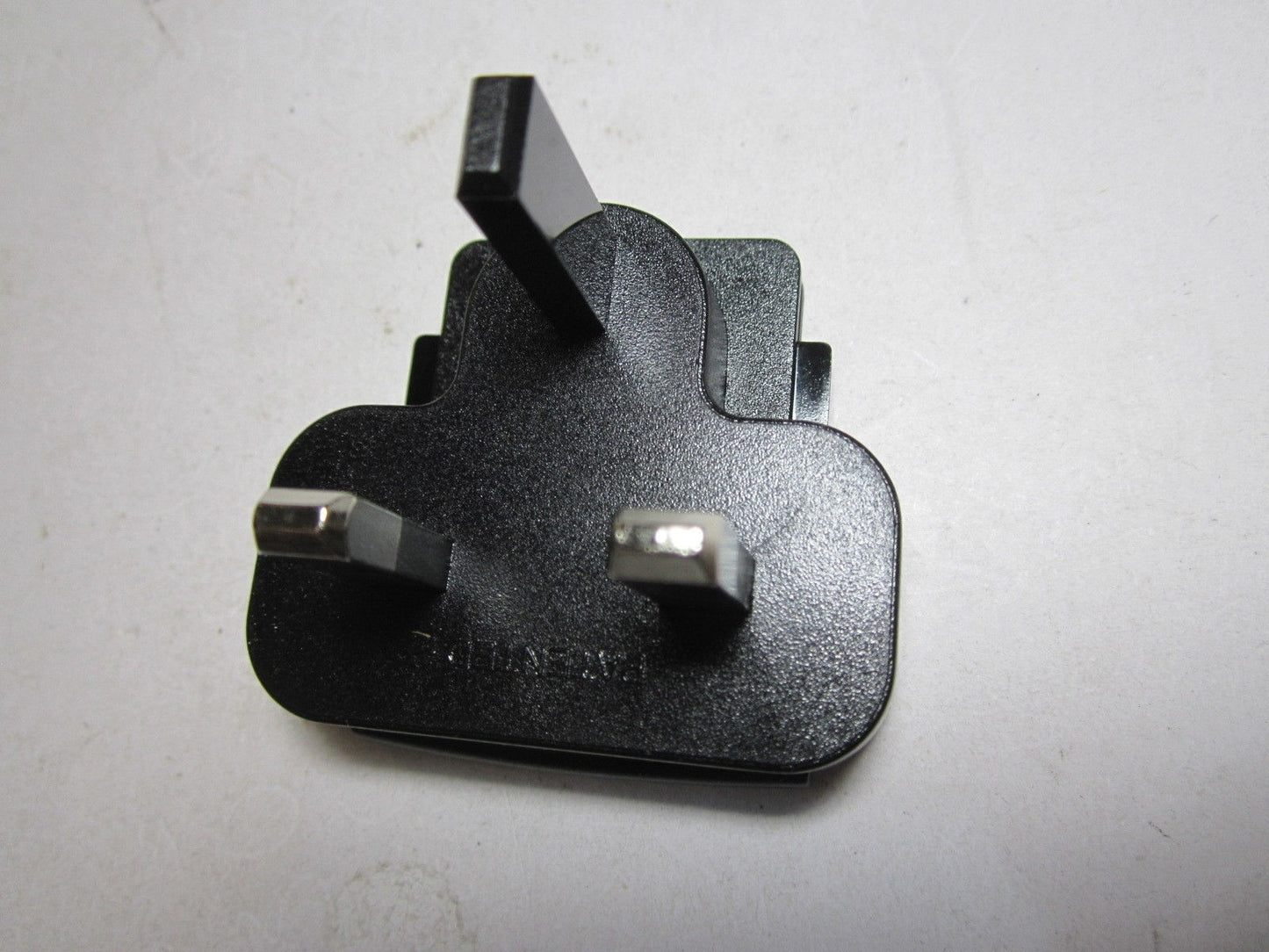 UK GB Slide Plug for 12.0V WAHL Switching Power Supply S006IM1200050 97615-005