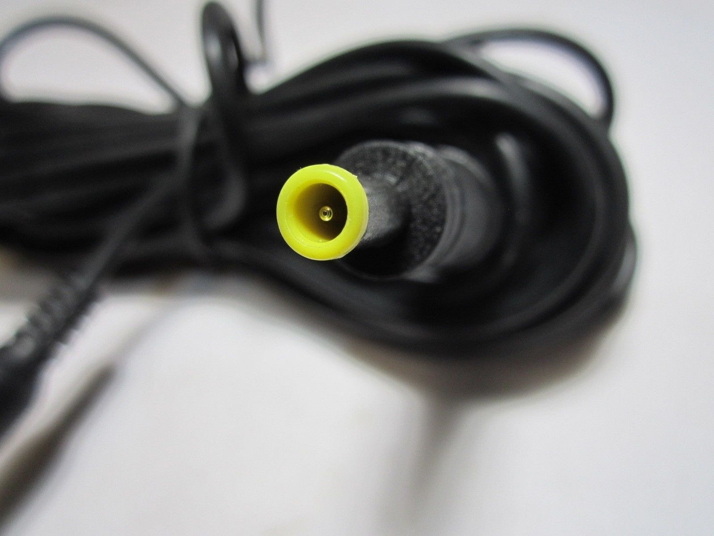 6.5M Long 12V 2A UK Mains AC-DC Switching Adaptor Power Supply 5.0mm x 3.3mm
