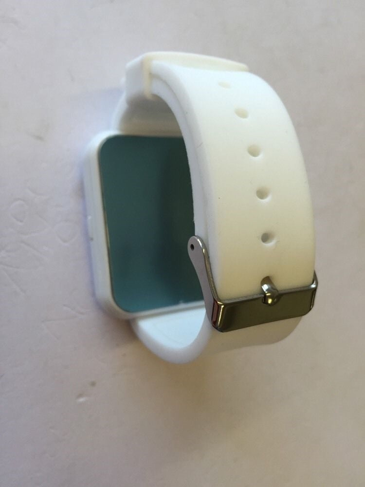 White Bluetooth Smart Watch For Android Smart Phone With Mic & Speaker