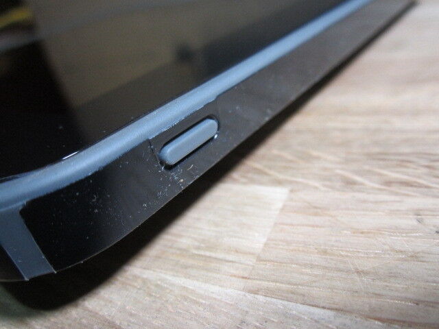 Hard Shell Protective Black Cover Case Skin for 1st Gen Apple iPad 1 A1337