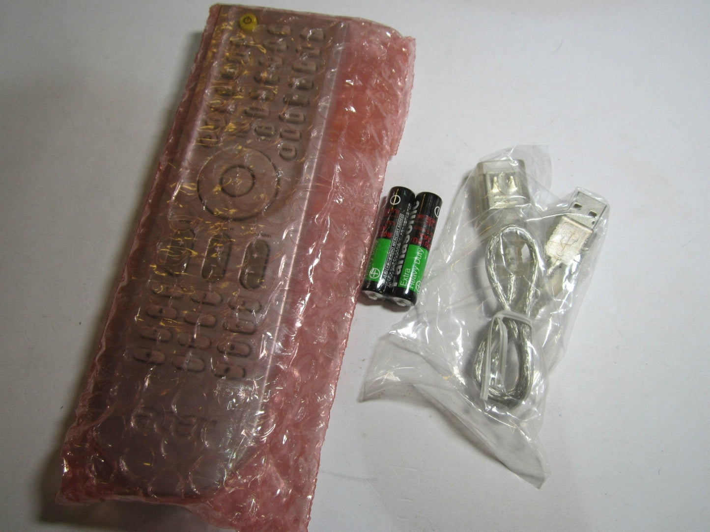 Genuine Acer Original Remote Control model MPC-RC801B MPCRC801B with USB Cable