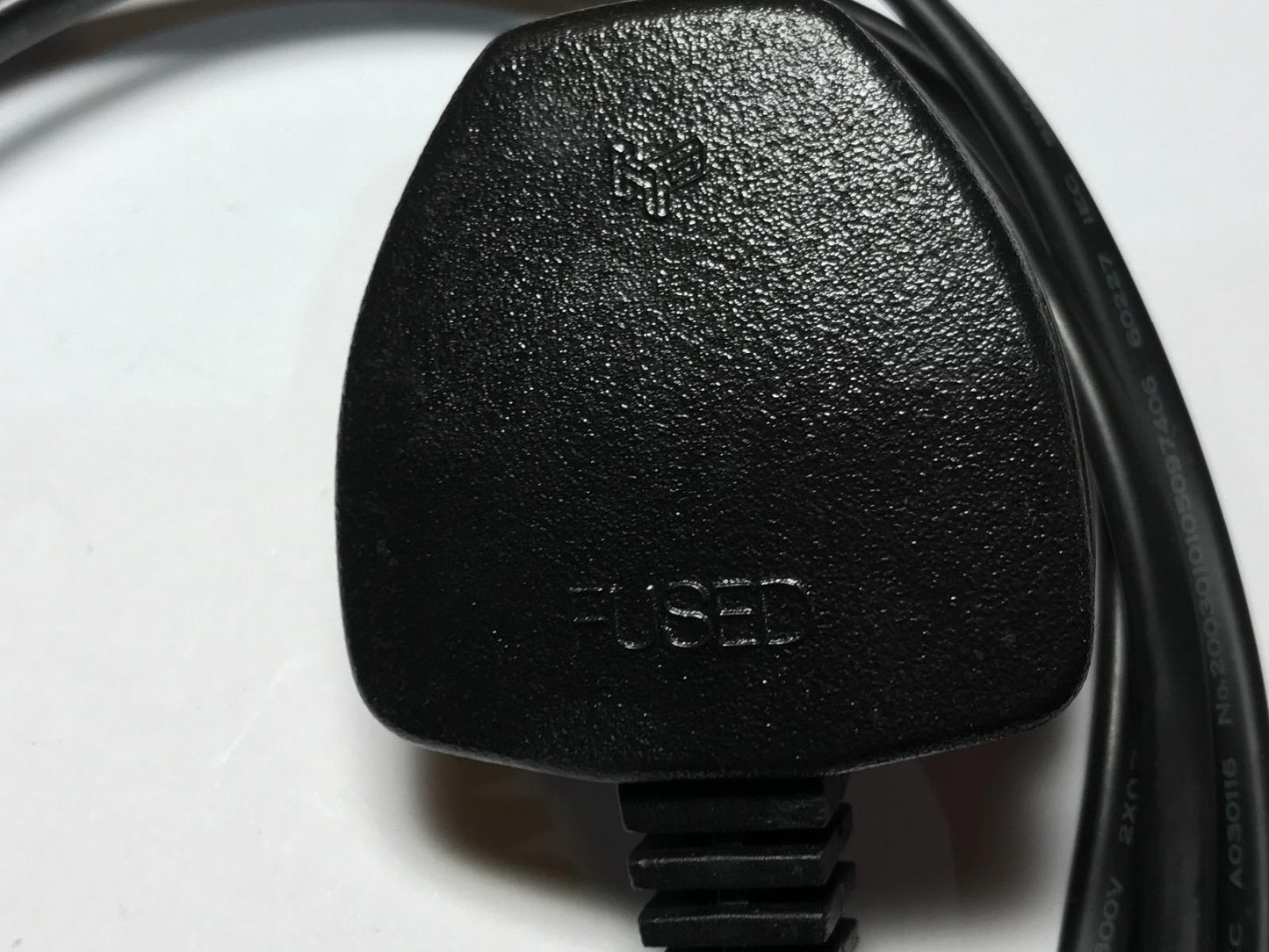UK 3A Plug to Figure of 8 Fig8 Power Cable Lead Cord Cord Fig 8 Connector Connection