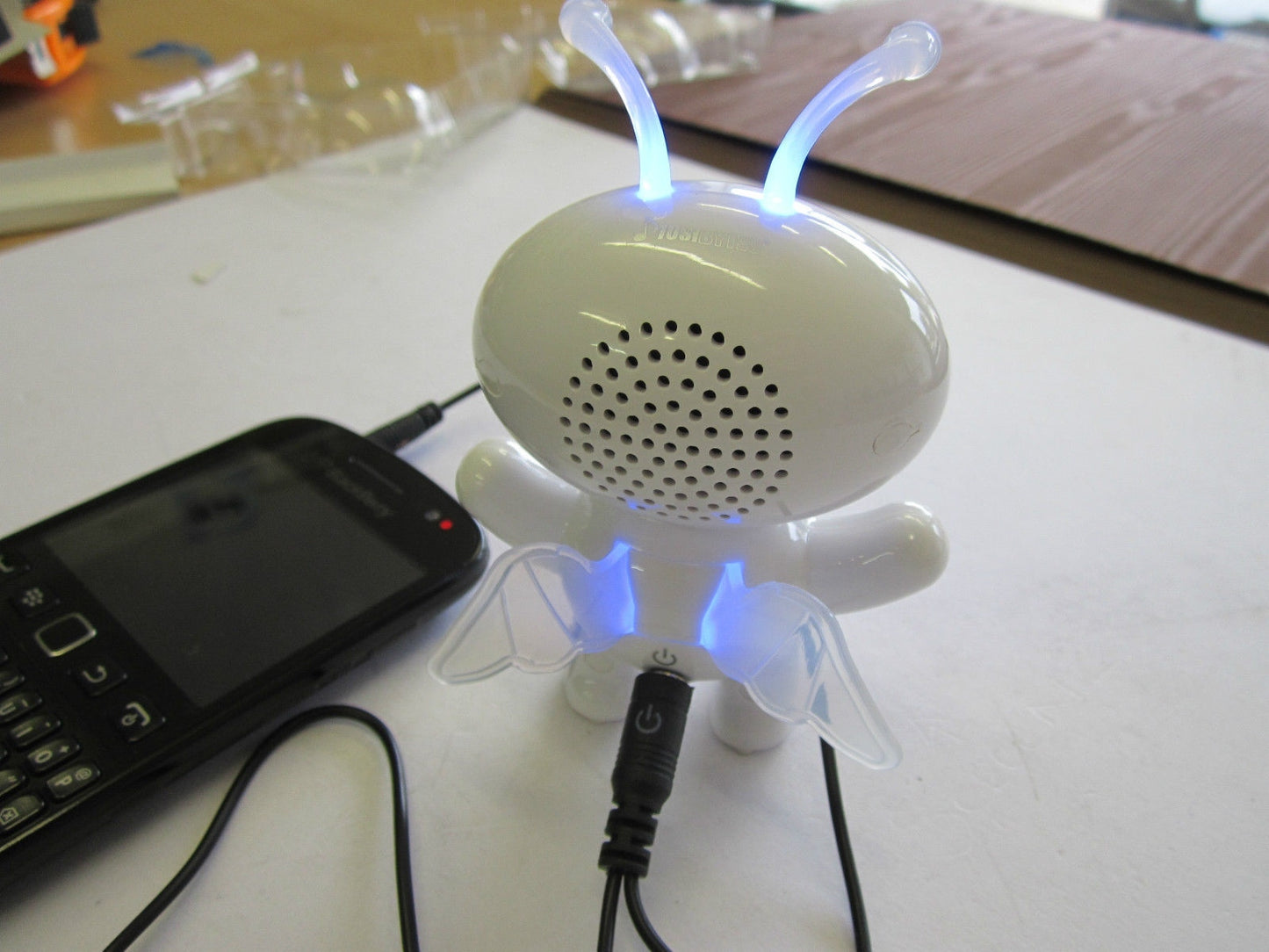 Musibytes SpaceByte Mini Devil Angel Loud Speaker for Blackberry Phones