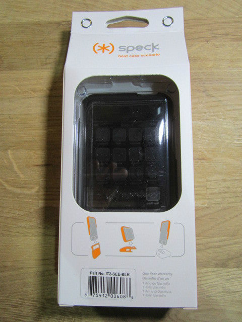 Speck SeeThru iPod Touch 2G 2 Part Case Cover to allow Dock onto Docking Station