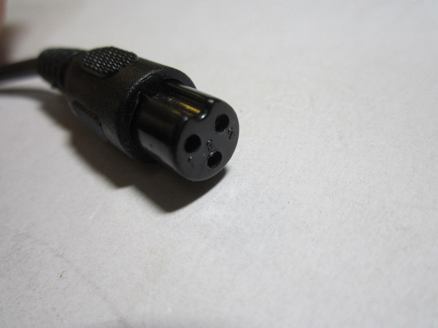 EU 42V 2A 42.0V 2.0A AC Adaptor Power Supply Charger 3 Pin Hole Round Connector