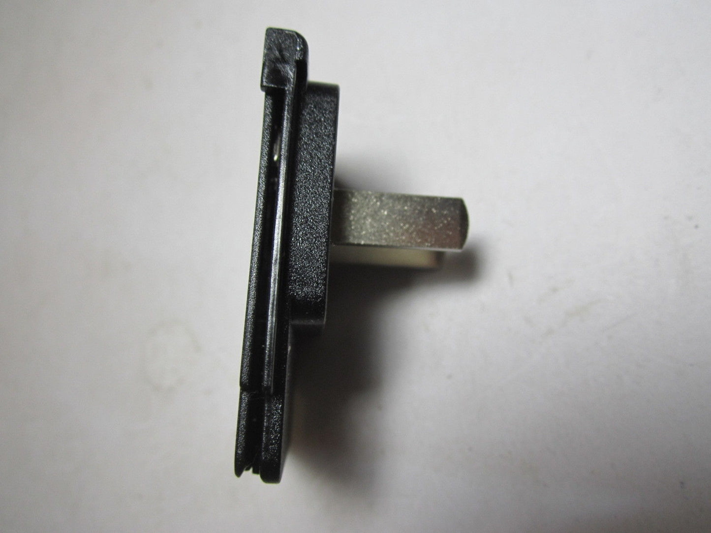 American GB Country Slide Plug for 12V 1500mA Switching Power Supply S018RM1200150