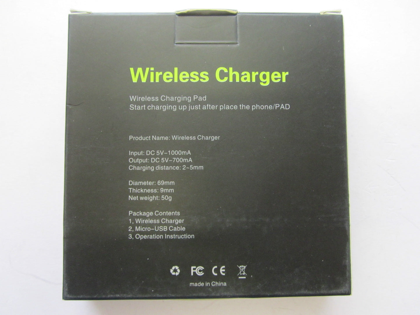 White 2.4Ghz Wireless Charging Transmitter Desktop Dock/Pad for ANY Phone