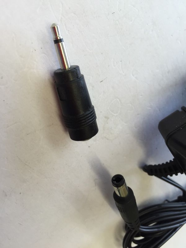 9V 1A AC-AC Linear Power Supply Adaptor With 3.5mm Male Jack Tip