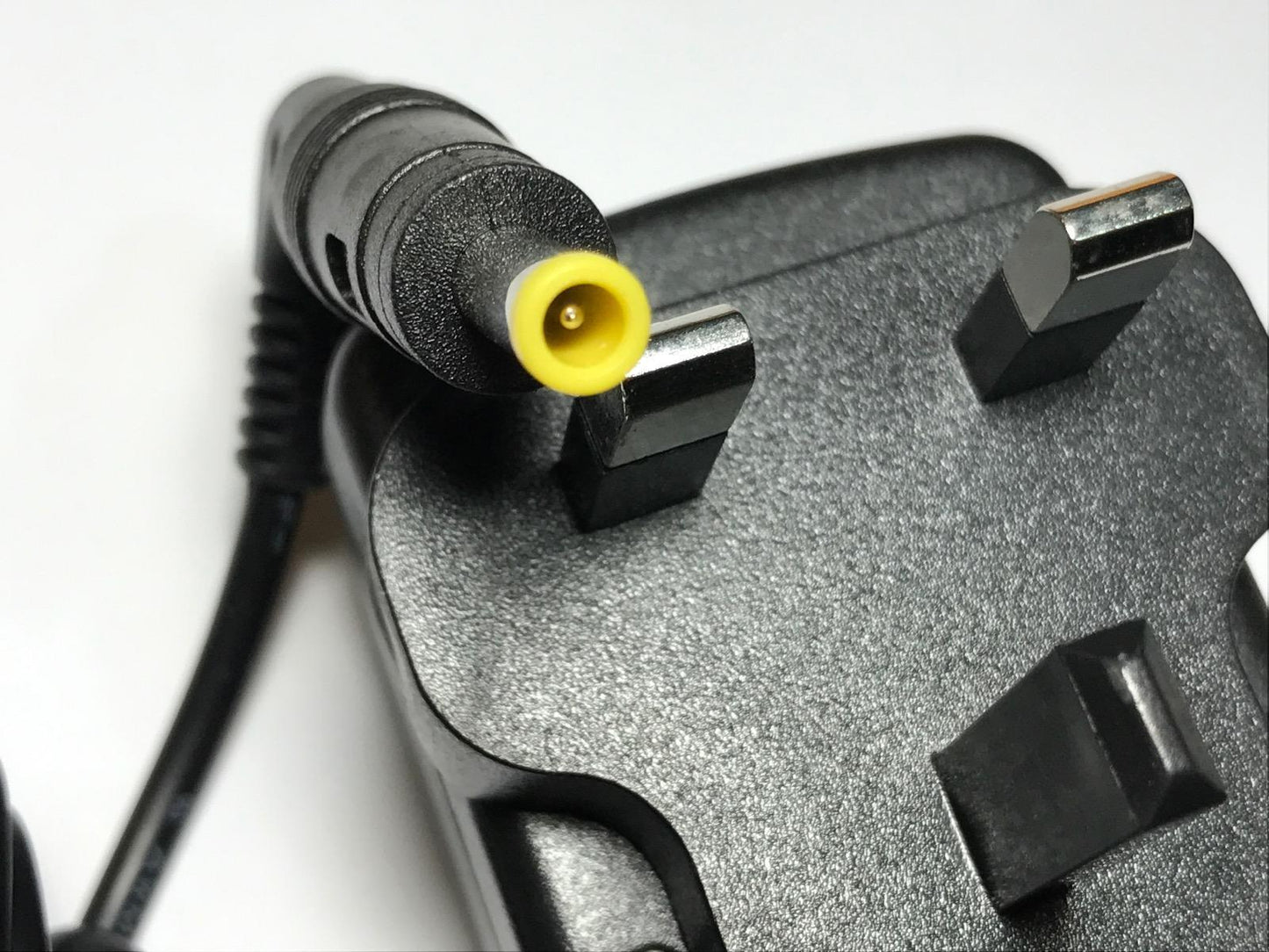 Replacement 4 9V 1.45A TESA1-090200 Switching Adapter Power Supply 4 Dental Inst