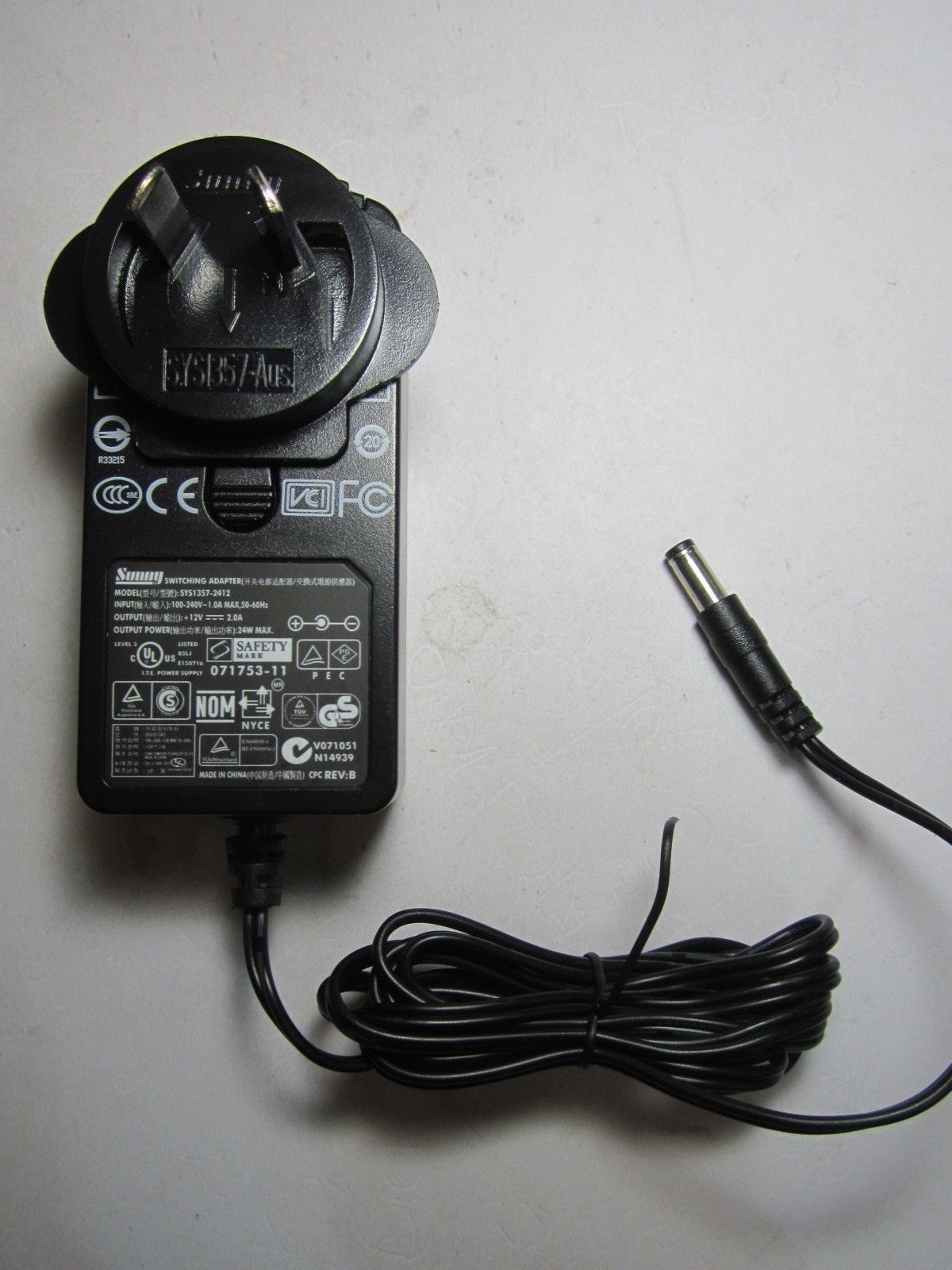 AUS Australian Sunny 12V 2.0A 24W AC-DC Switch Mode Adapter Model SYS1357-2412