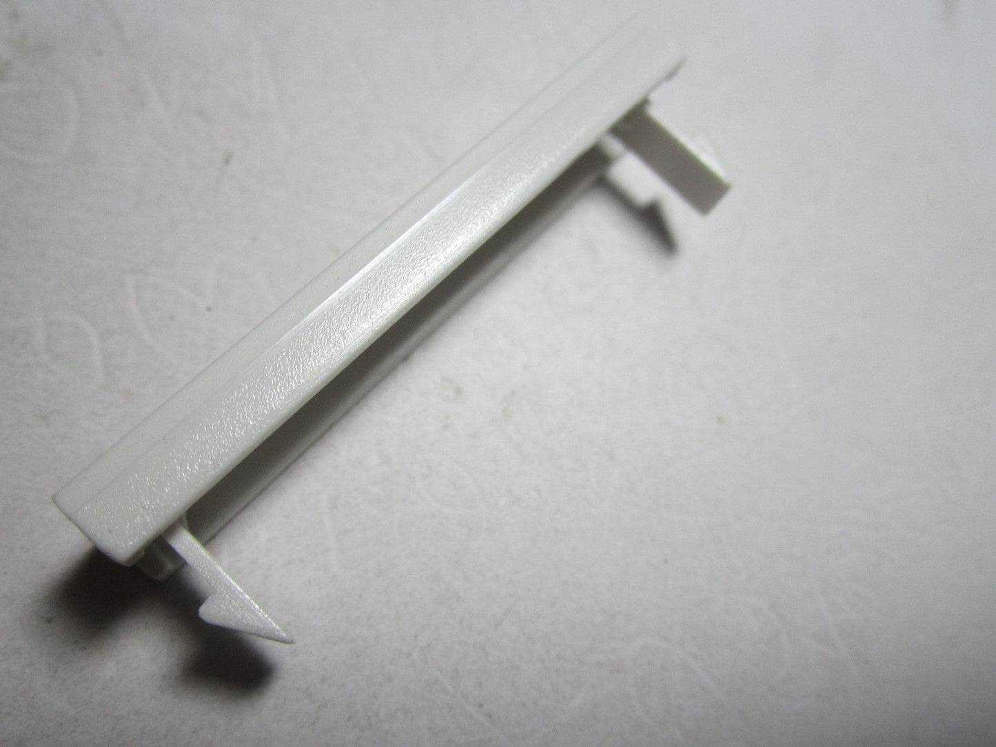 Crabtree SIMIA UT081/2 1/2 Module Communication Blank