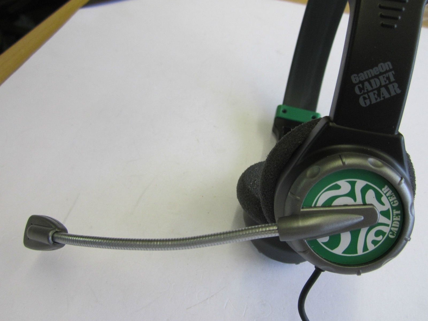 Very Small Headset with Mic and Volume Control with 2.5mm Male Jack for Phones