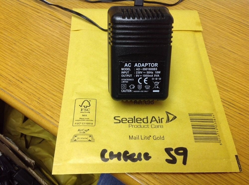 Genuine AC Adaptor AD-090100BS 9V 100mA Uk Plug