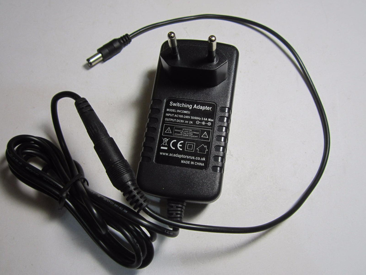 EU 9V 2A 2000mA Switching Adapter Power Supply Negative Polarity 5.5mm 2.1mm