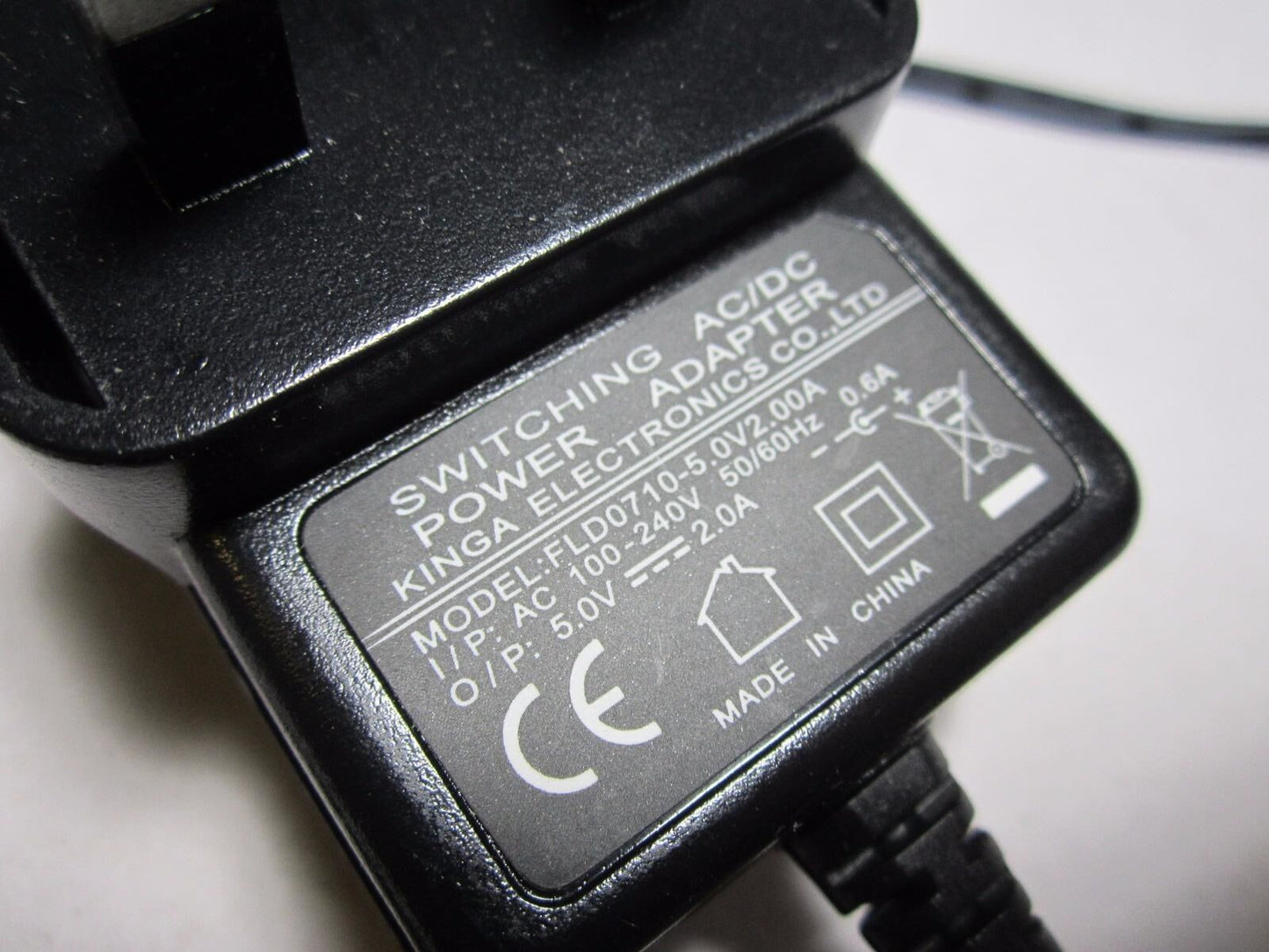 Replacement 5V 2000mA Model: ZB-01-5020EN Mains AC-DC Adaptor Power Supply