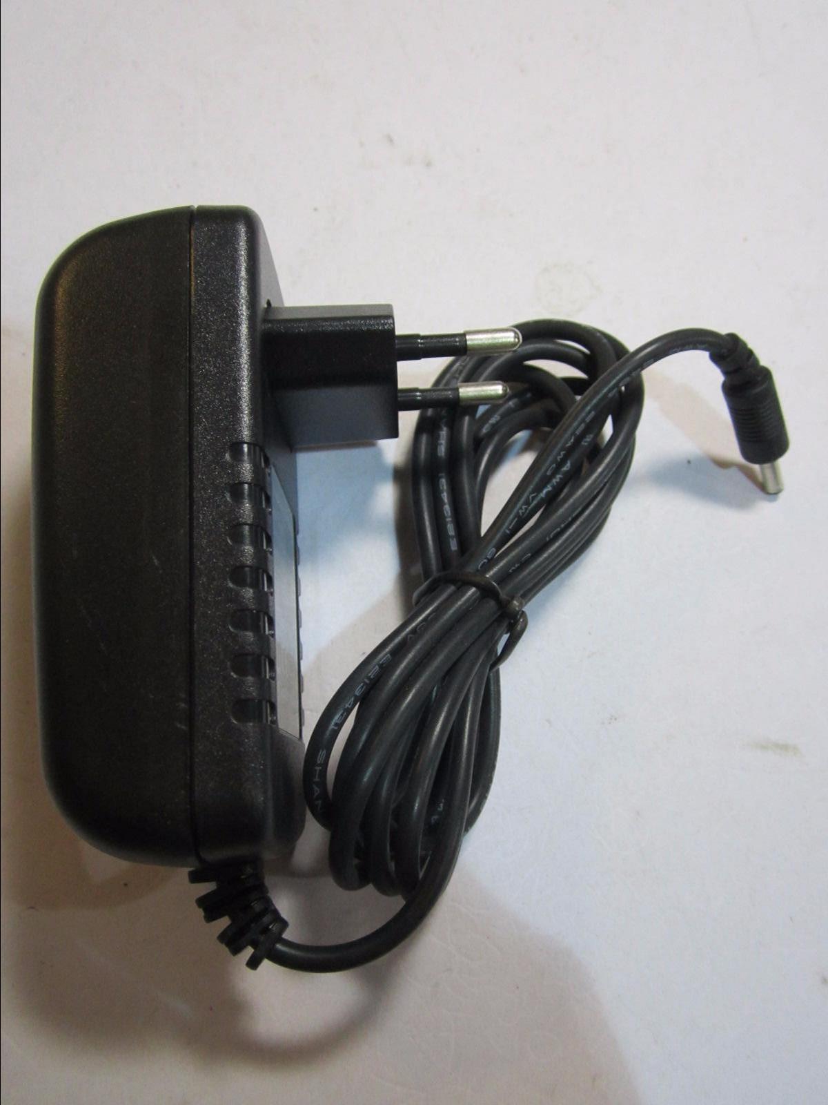 EU 9V AC Adaptor Charger for MID APAD IROBOT I-ROBOT HD915 AC-DC ADAPTOR NEW