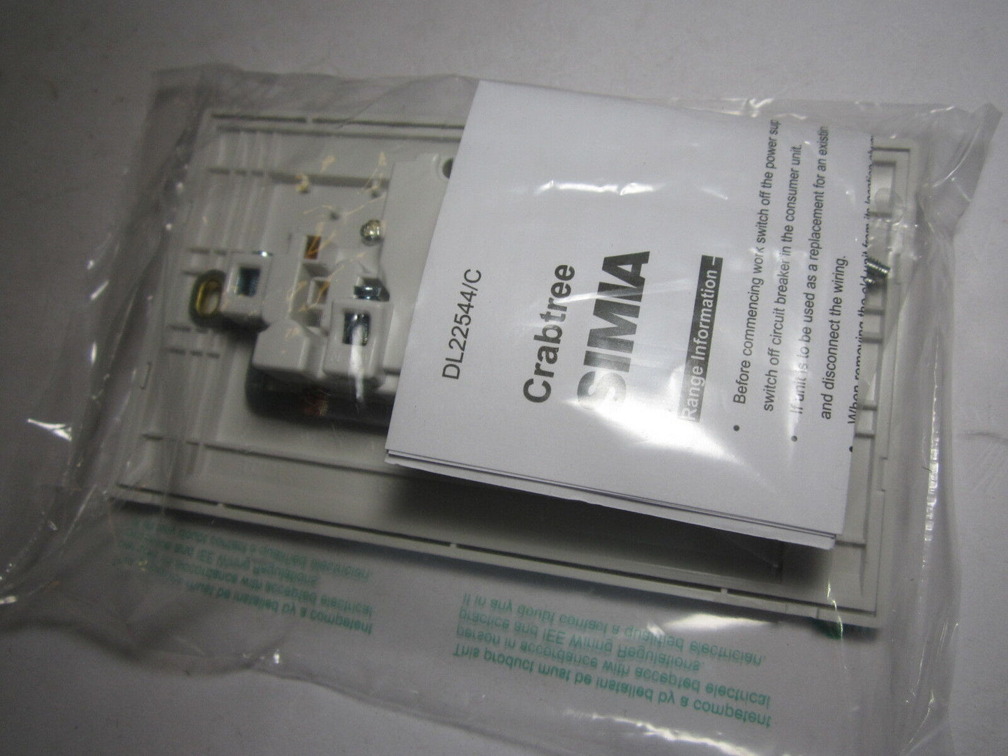 USA CRABTREE SIMIA UT062 15A 2 GANG HORIZONTAL UL SWITCHED PLUG SOCKET AMERICAN