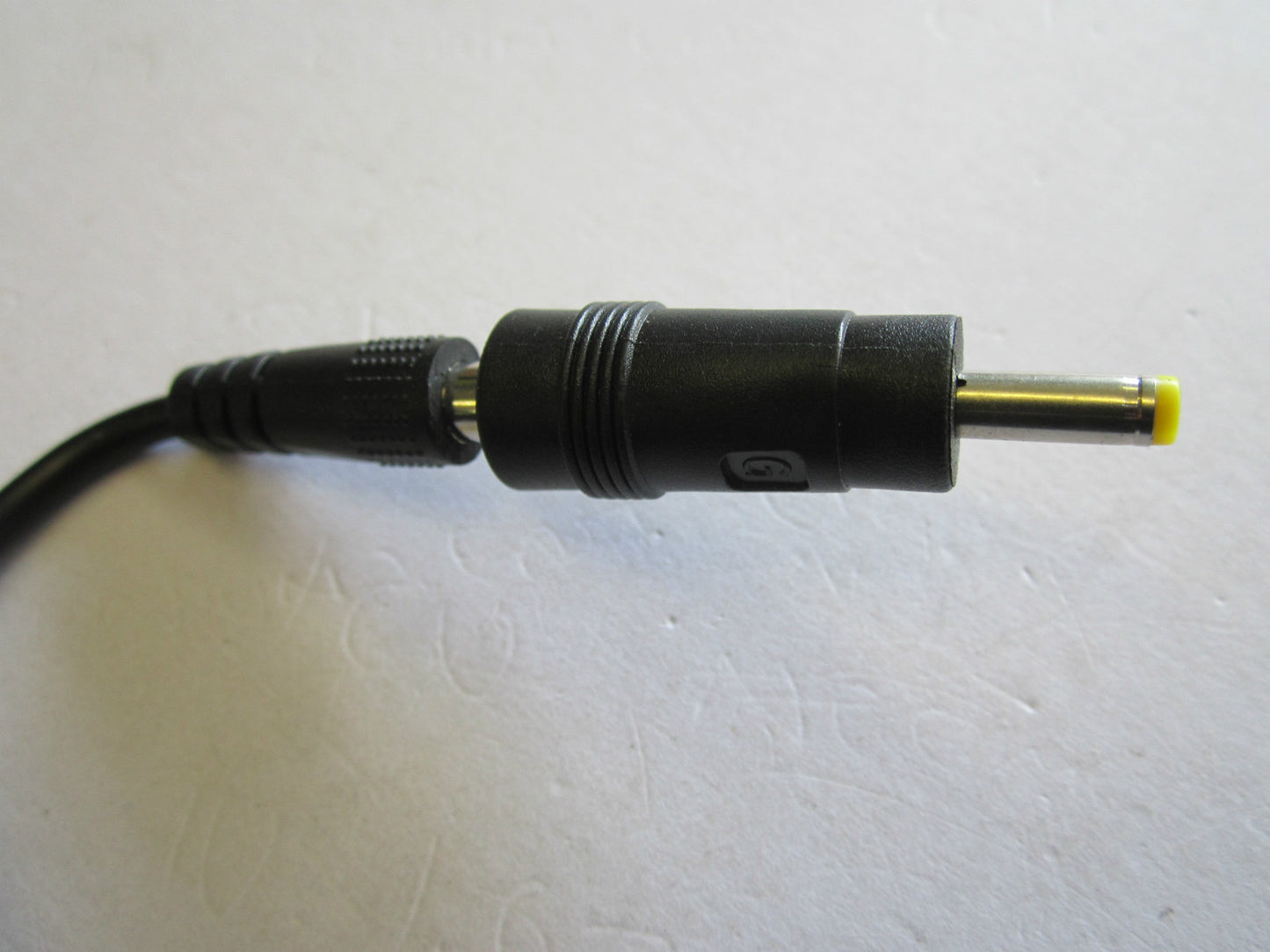 UK Plug 6V 3.5A AC-DC Switching Adaptor Power Supply Charger 4mm x 1.7mm 4x1.7