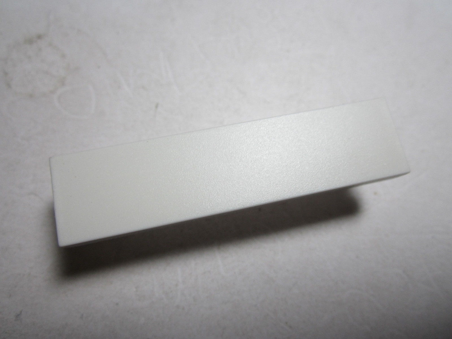 Crabtree SIMIA UT081/2 1/2 Module Communication Blank